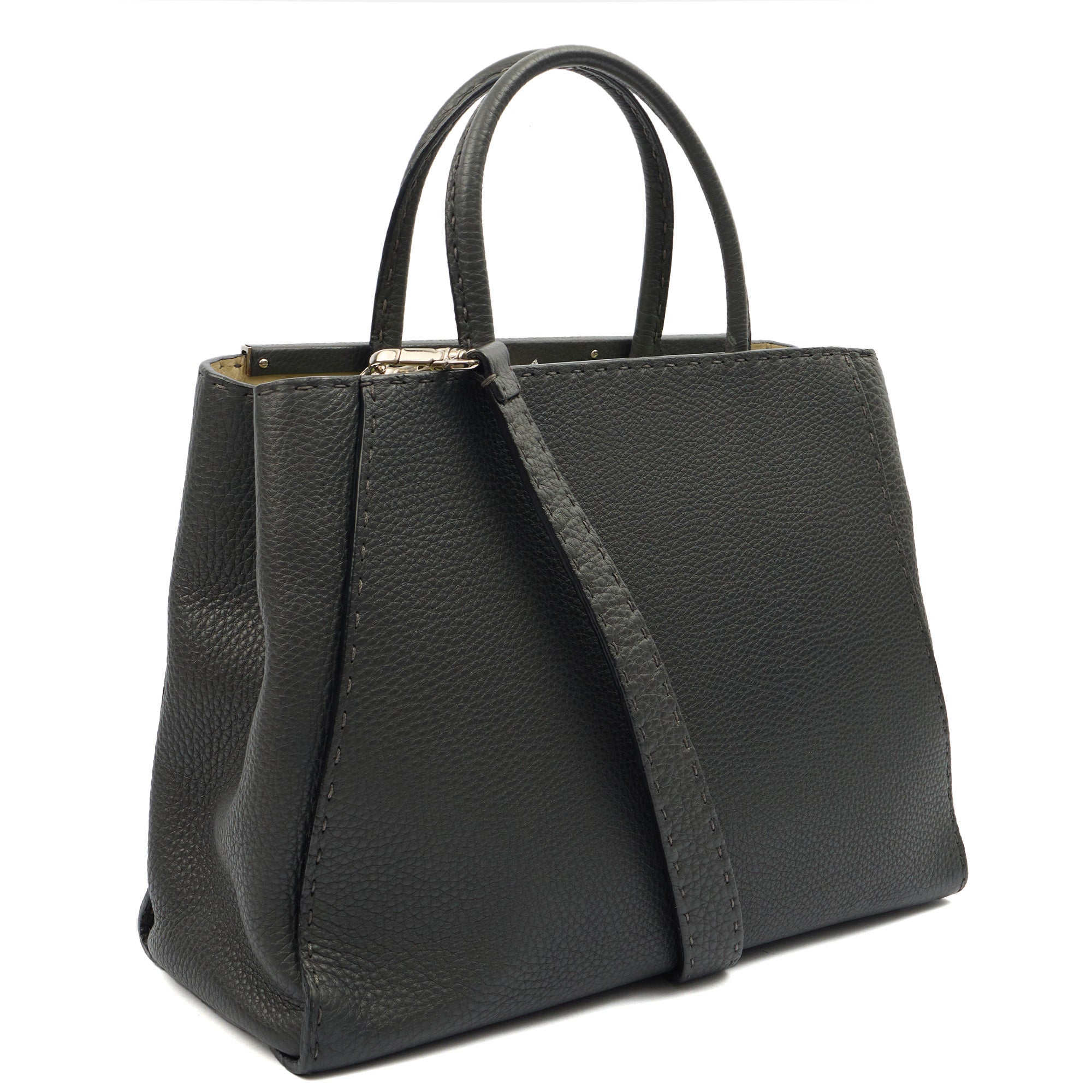 Fendi Tote Selleria Peekaboo in Grey, Leather