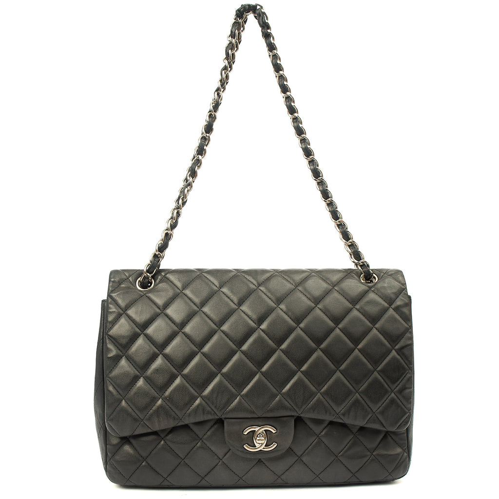 Chanel Shoulder Bag Classic Single Flap - Maxi in Black, Lambskin Leather