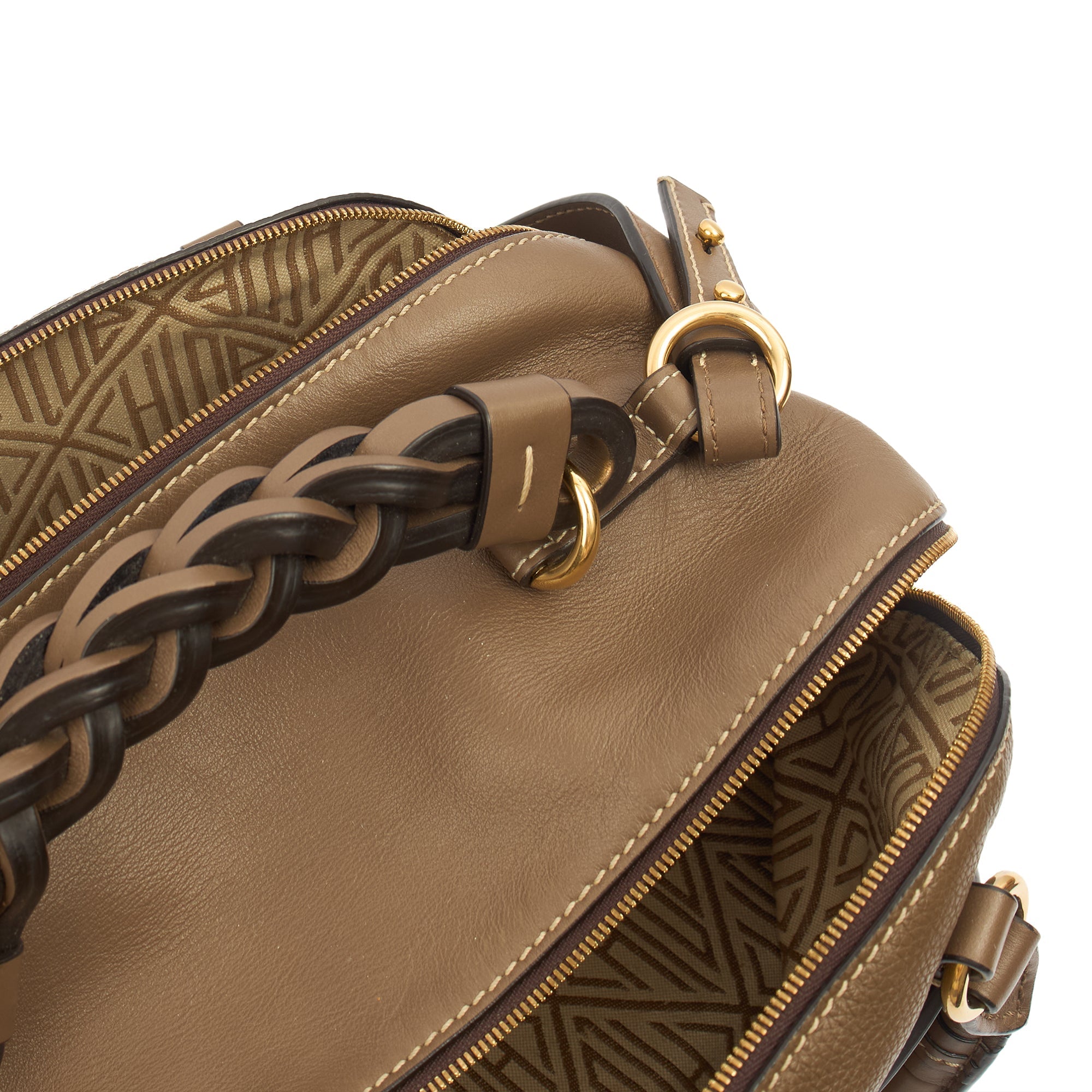 Chloe Top Handle Daria - Medium in Brown, Leather