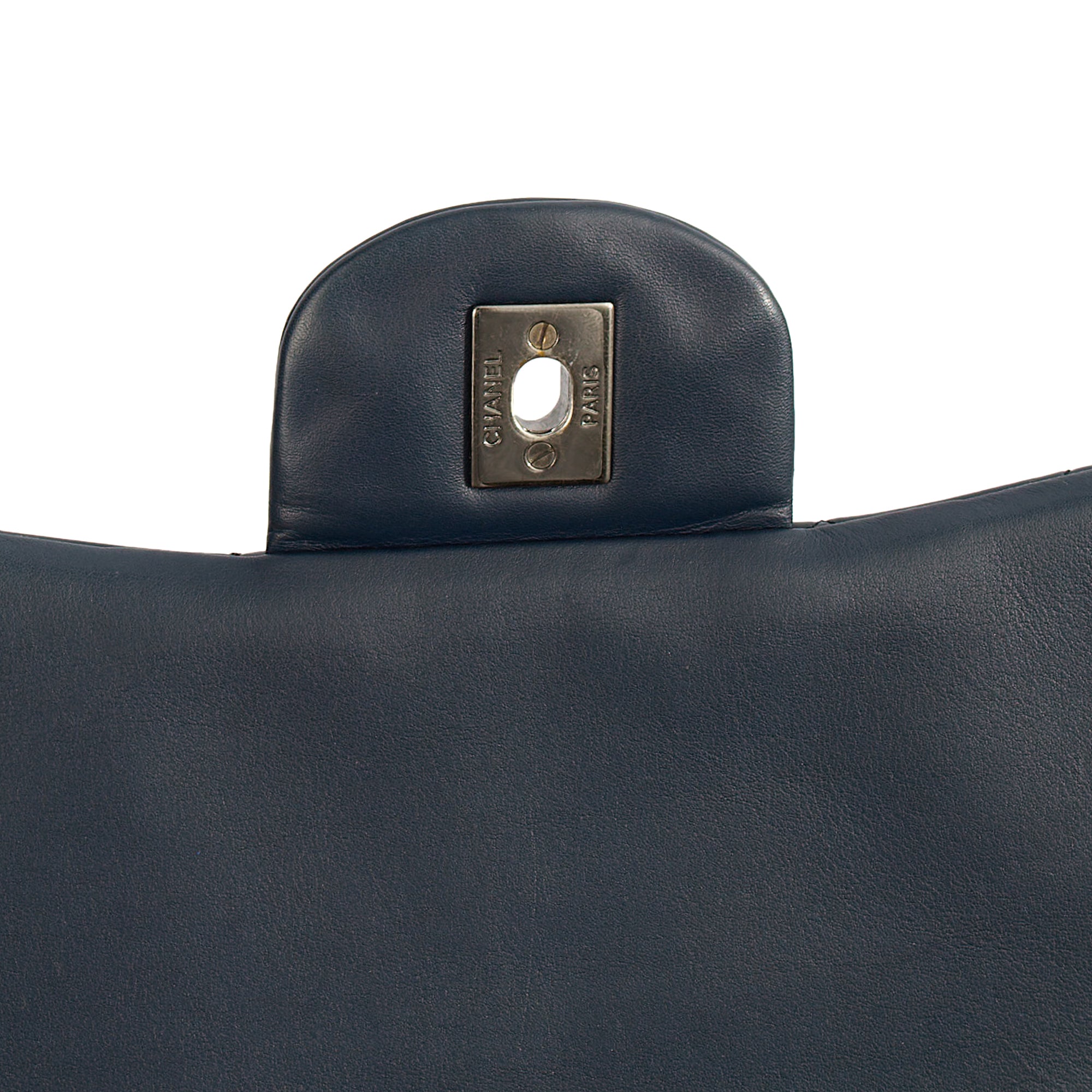 Chanel Shoulder Bag Classic - Maxi in Navy, Patent Leather