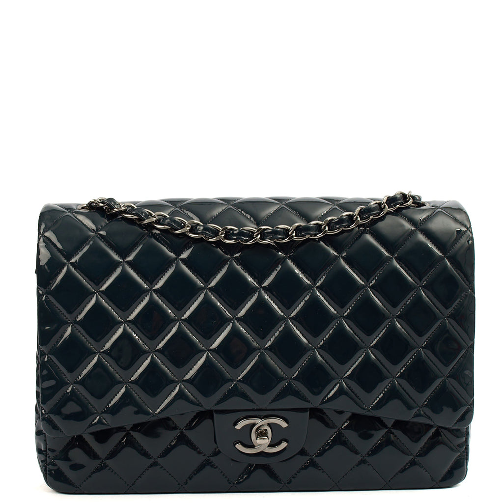Chanel Shoulder Bag Classic - Maxi in Navy, Patent Leather