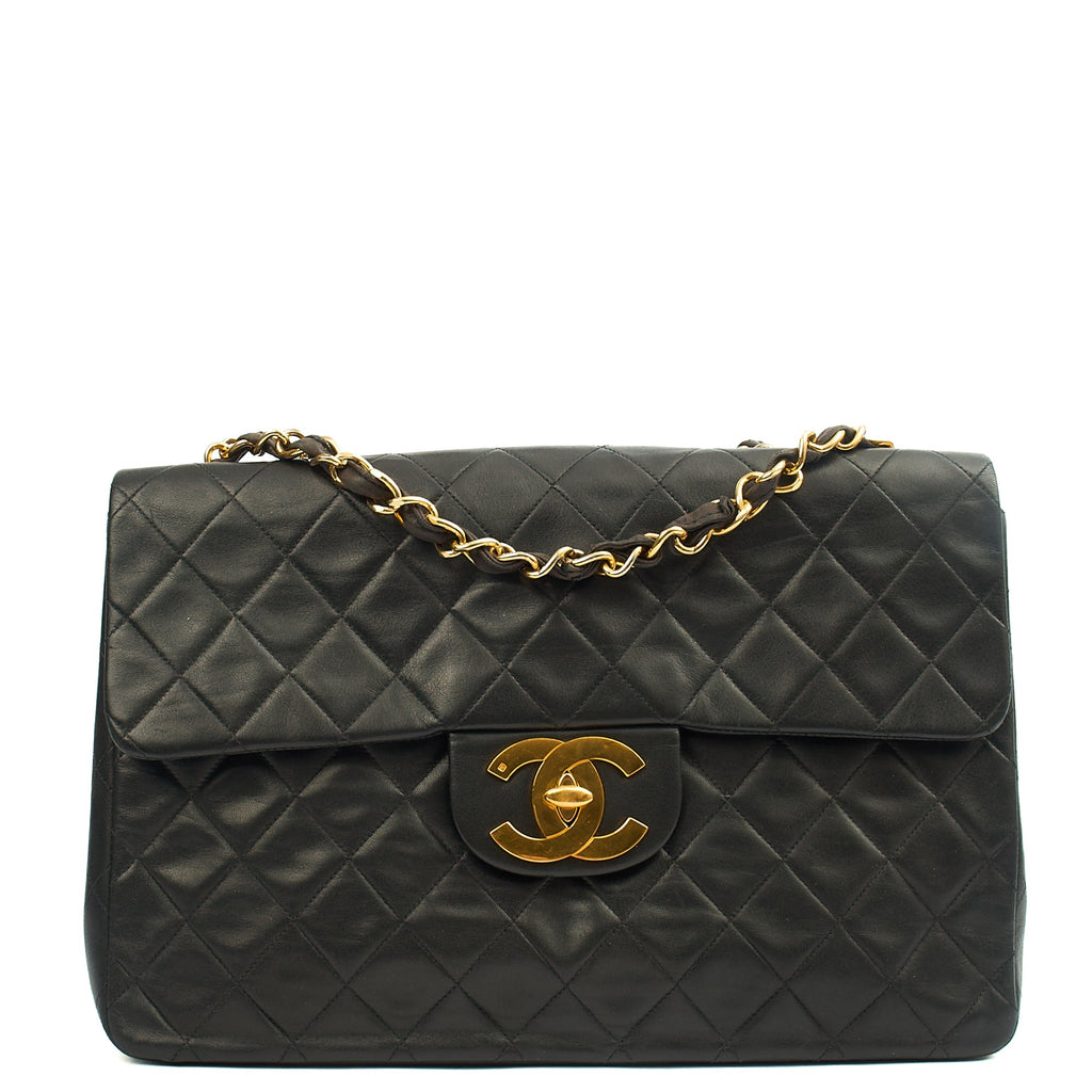 Chanel Shoulder Bag Maxi Jumbo XL in Black, Lambskin Leather