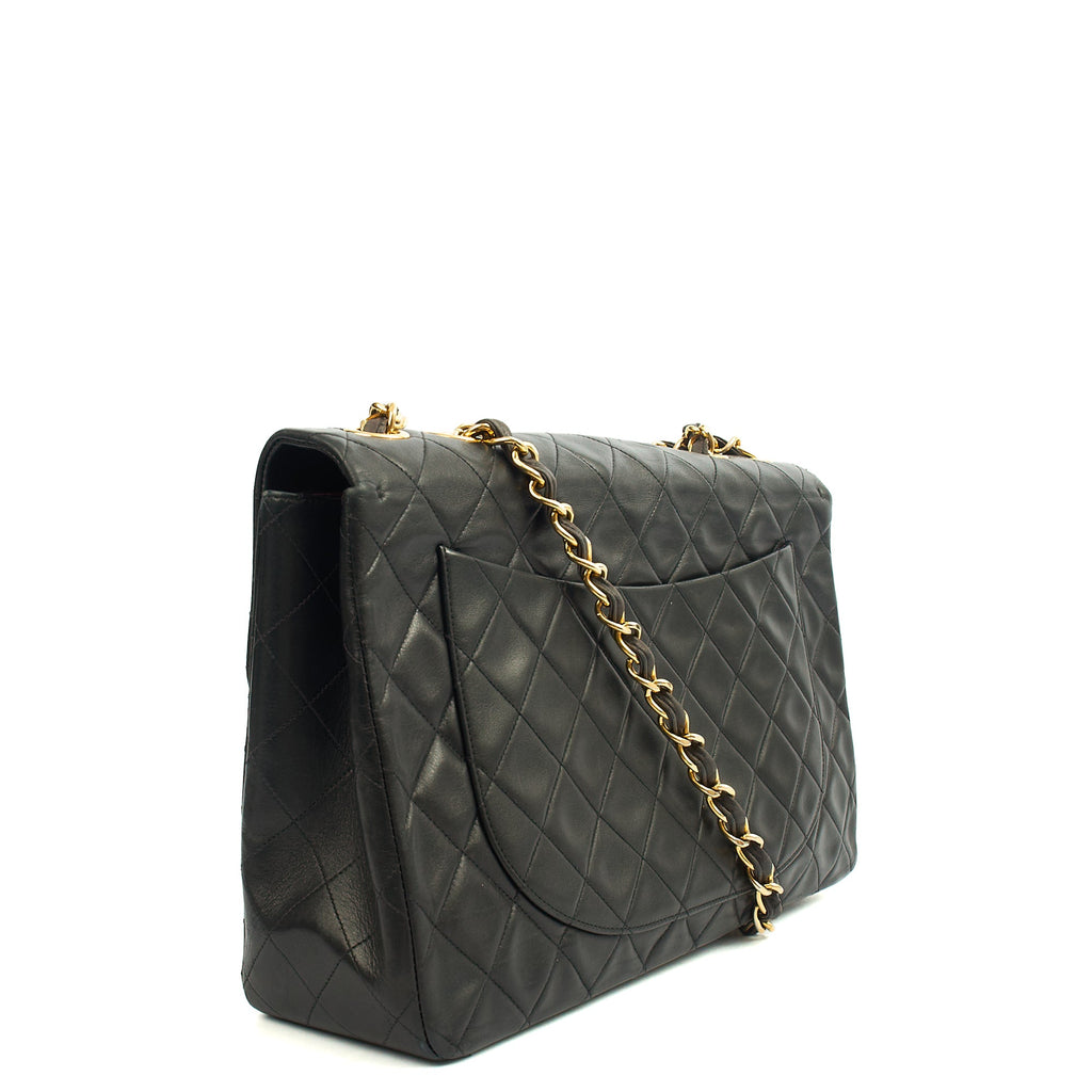 Chanel Shoulder Bag Maxi Jumbo XL in Black, Lambskin Leather