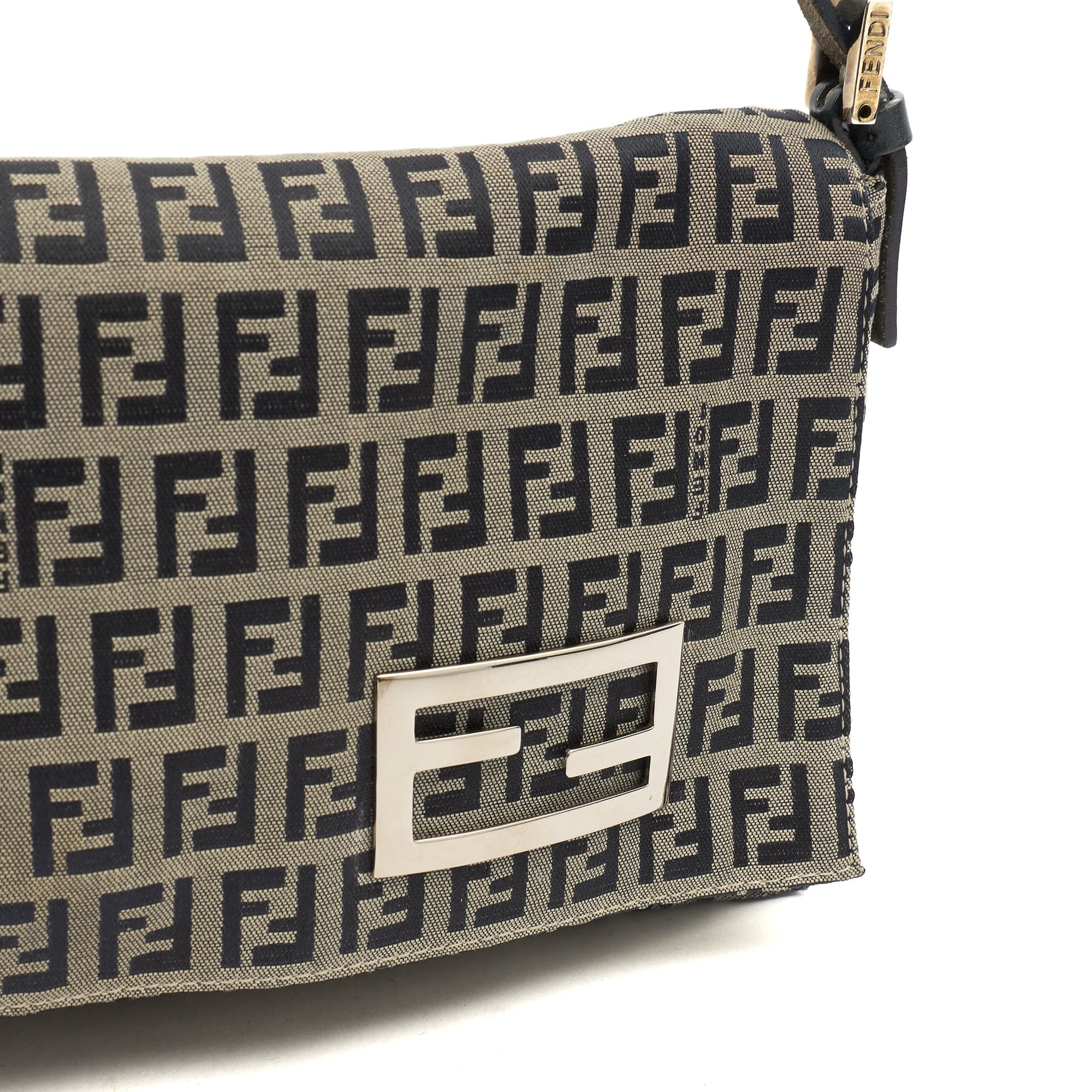 Fendi Shoulder Bag Vintage Zucca Shoulder Bag in Zucca FF, Canvas