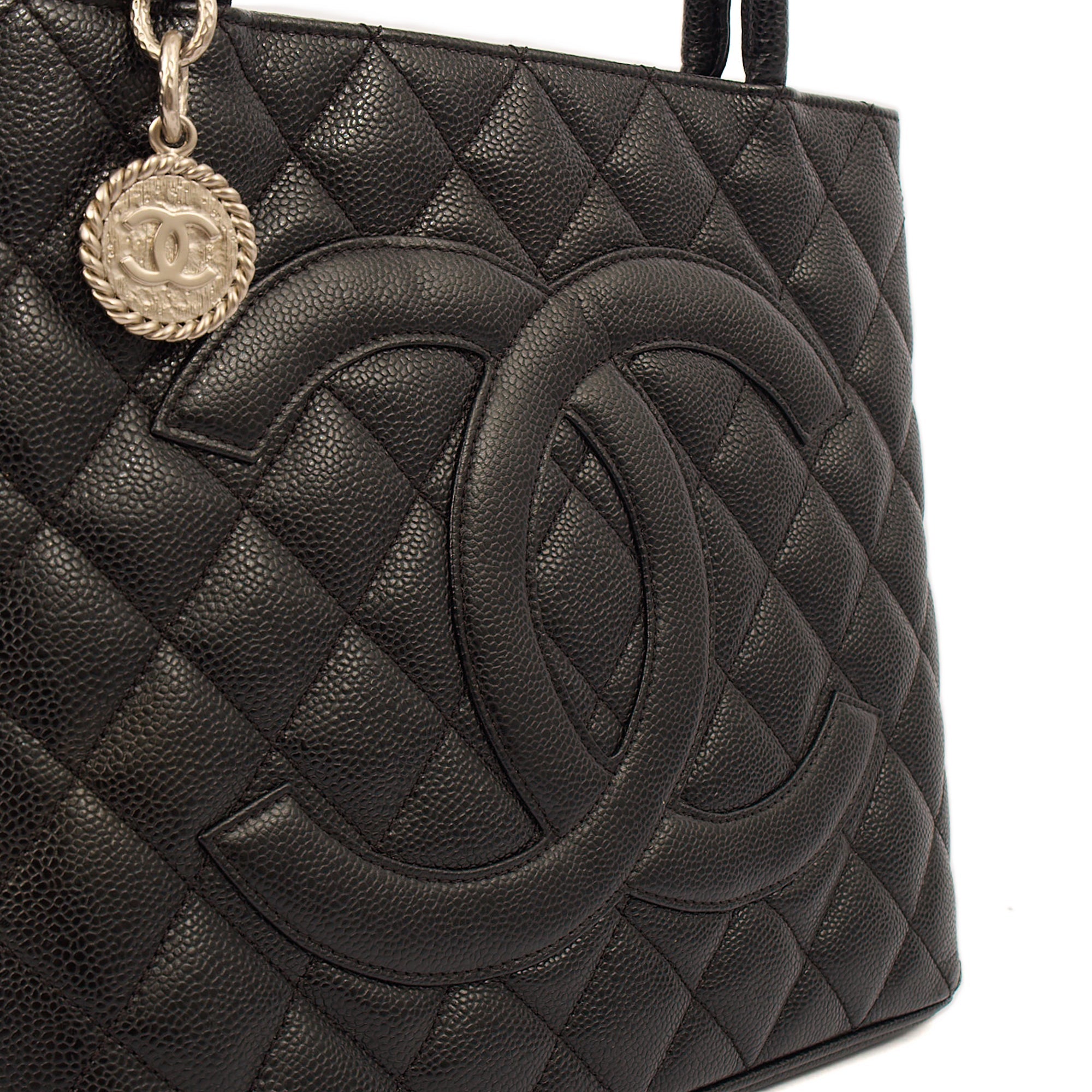 Chanel Tote Medaillon Tote in Black, Caviar Leather