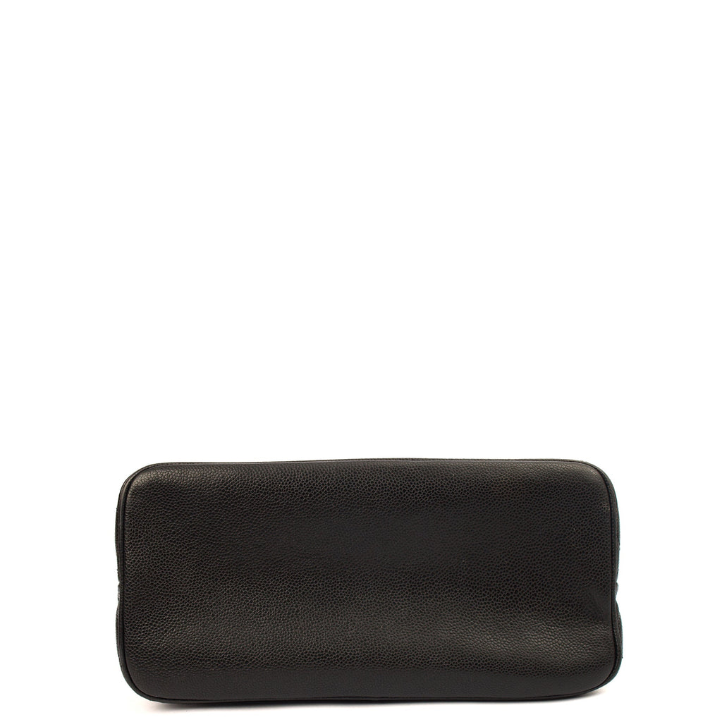 Chanel Tote Medaillon Tote in Black, Caviar Leather