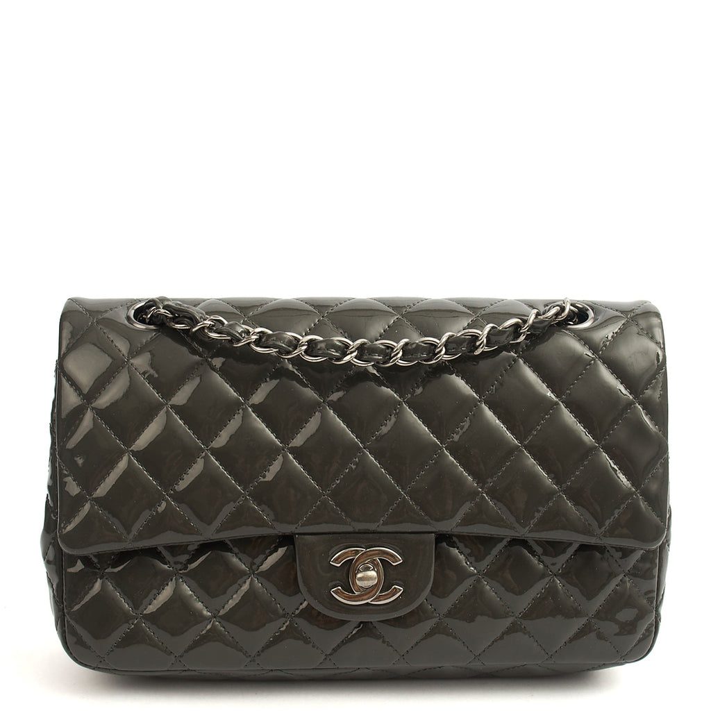 Chanel Shoulder Bag Classic Double Flap - Medium in Grey, Patent Leather