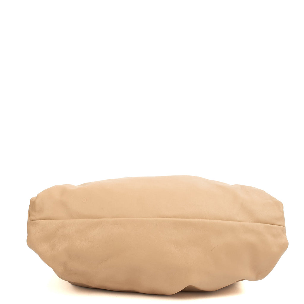 Bottega Veneta Shoulder Bag Shoulder Pouch in Almond, Leather