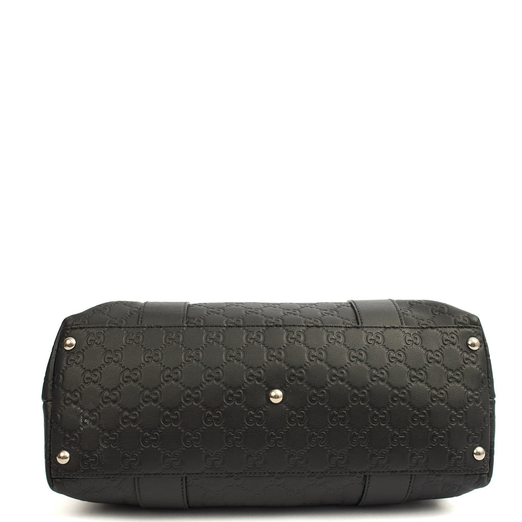 Gucci Tote Tote in Black, Guccissima