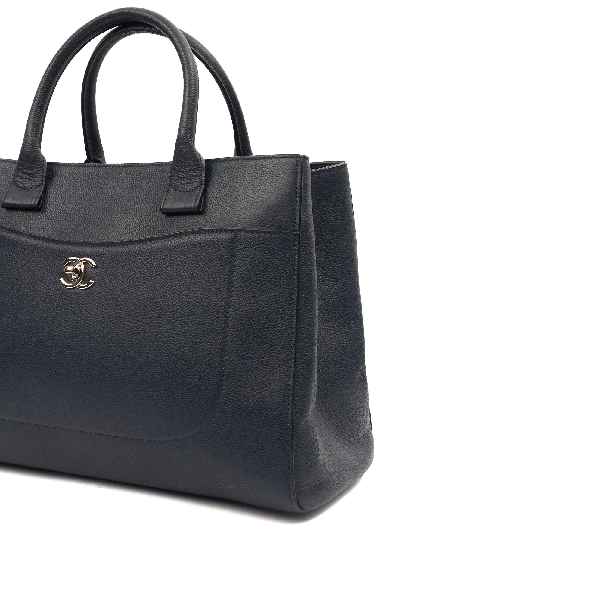Chanel Tote Executive Shopper Tote in Blue, Calfskin Leather