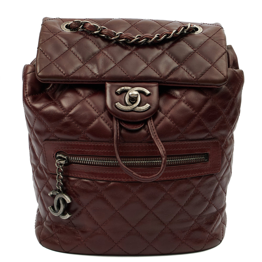 Chanel Backpack Backpack in Red, Calfskin Leather