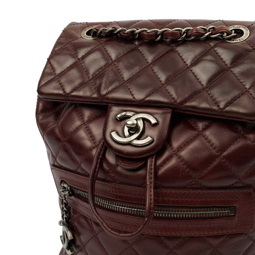 Chanel Backpack Backpack in Red, Calfskin Leather