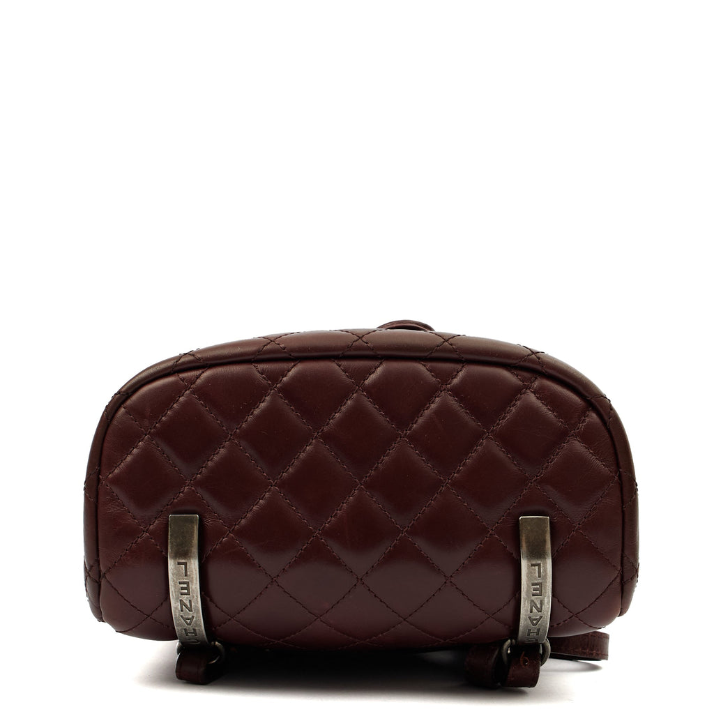 Chanel Backpack Backpack in Red, Calfskin Leather