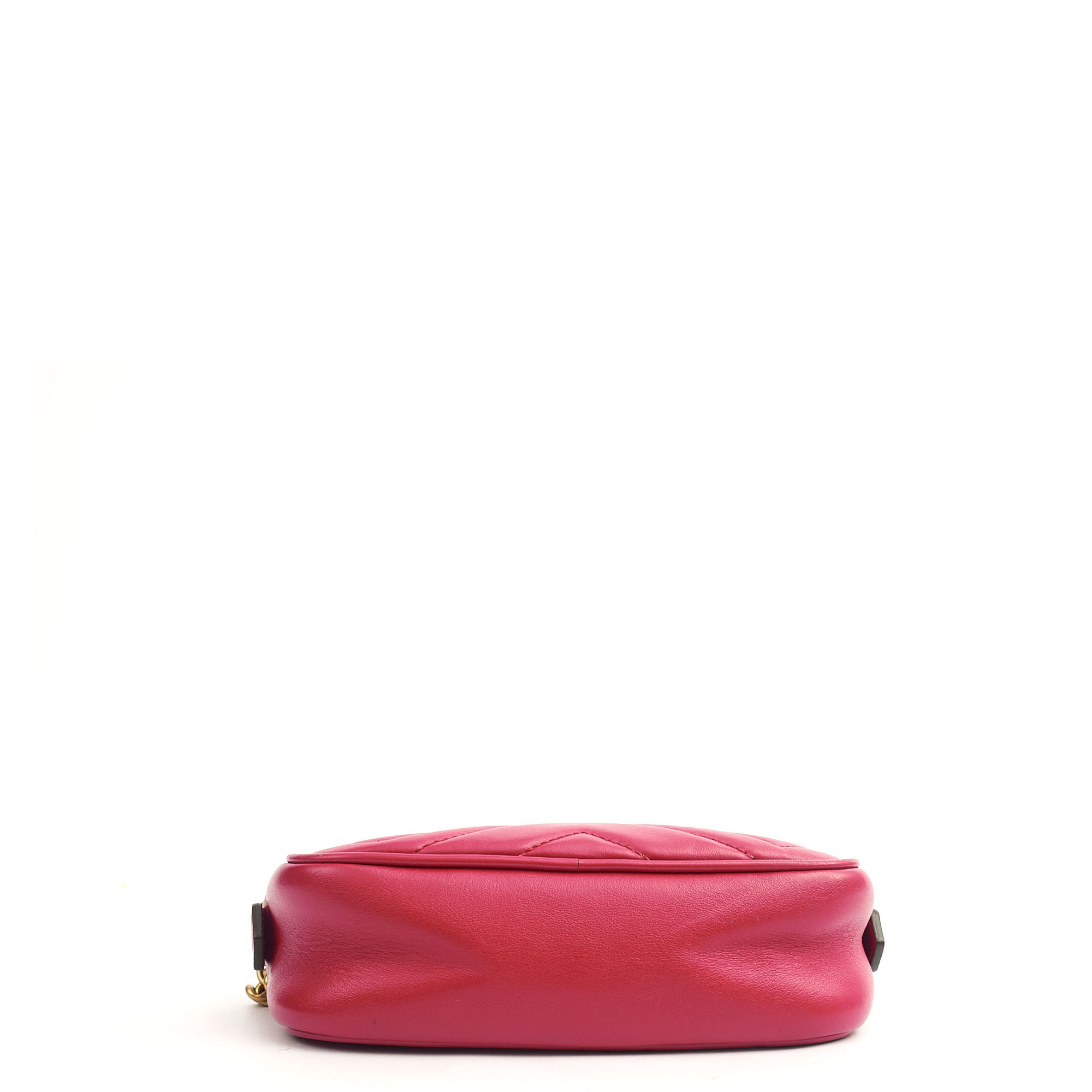 Gucci Cross Body Marmont Shoulder Bag - Small in Hibiscus Red, Leather