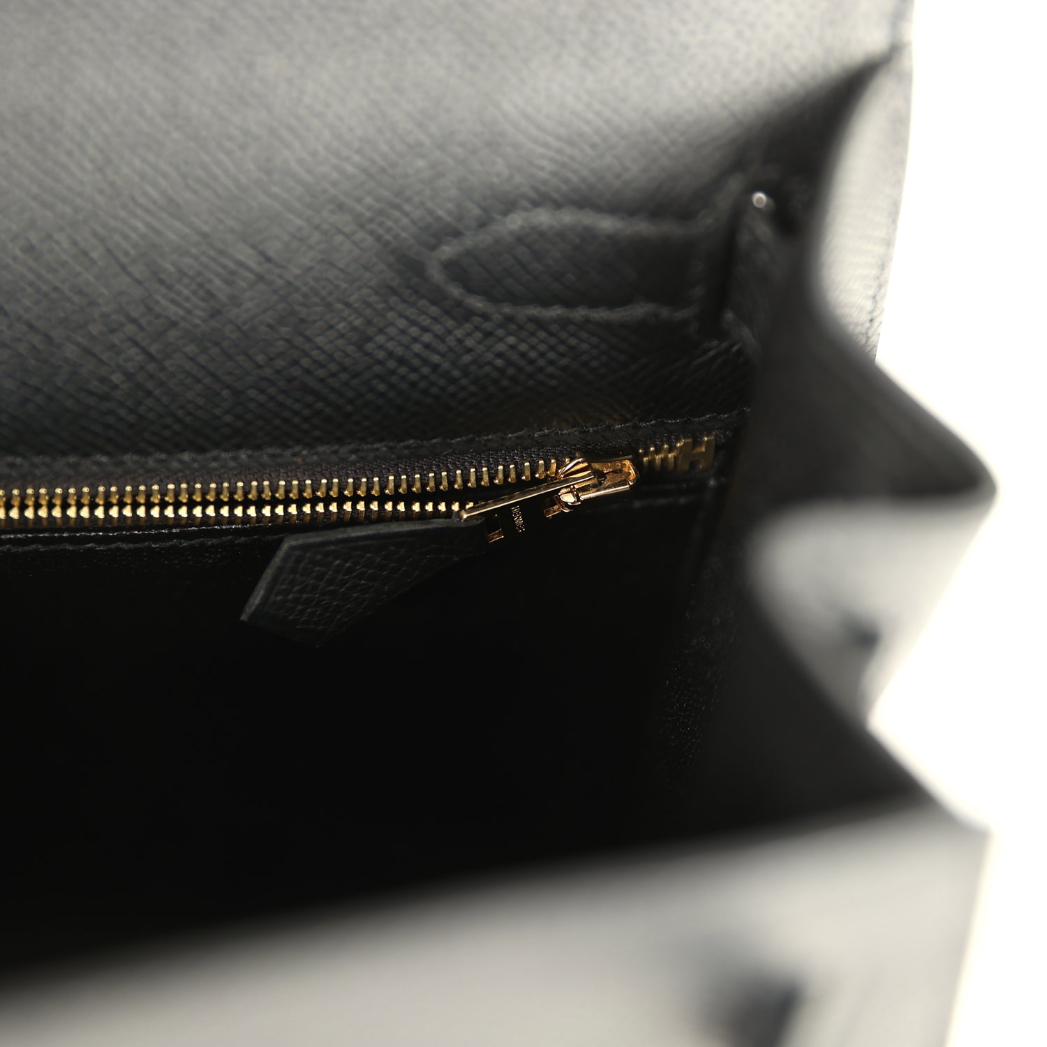 Pre-owned Hermes Kelly Sellier 28 Black Epsom Gold Hardware