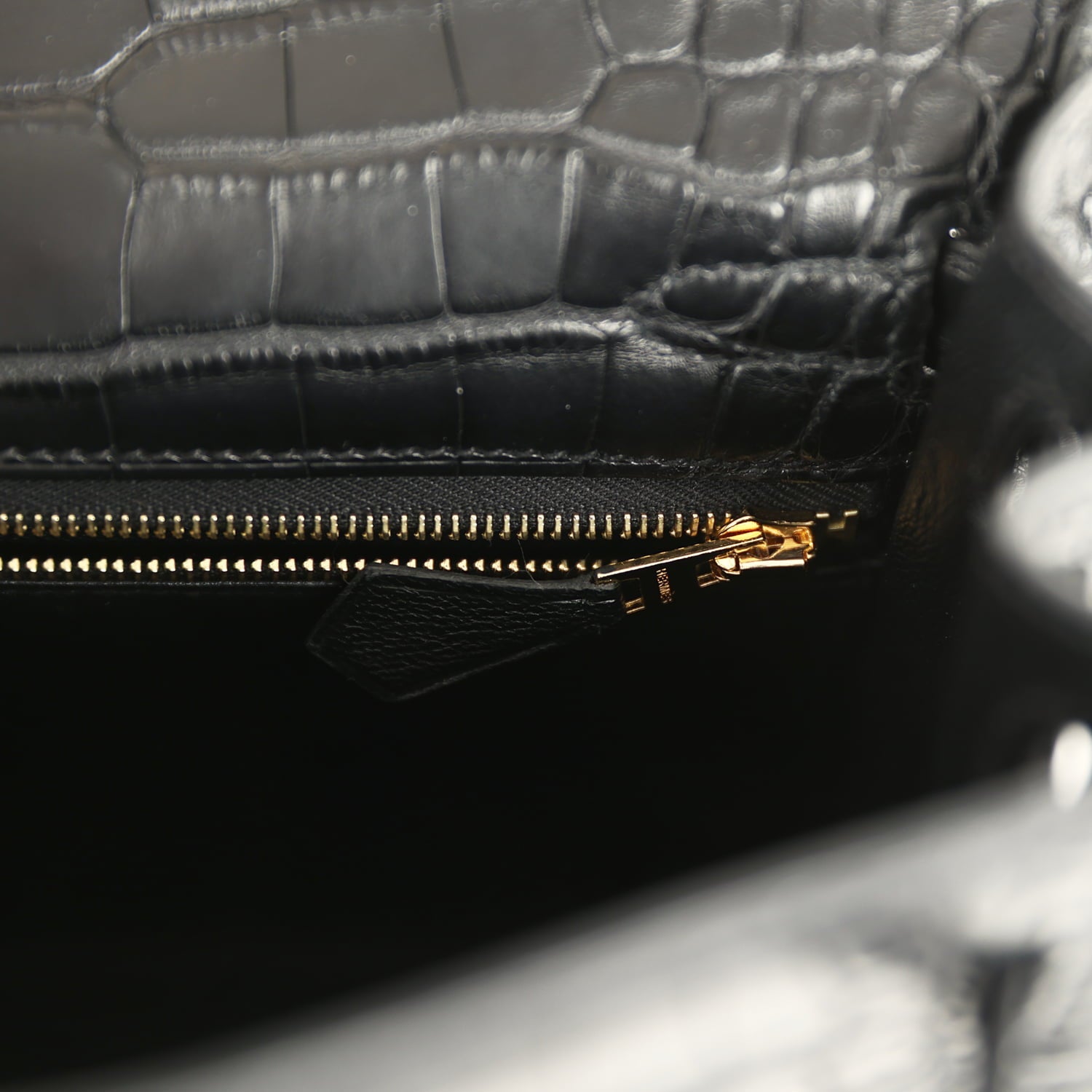 Hermes Kelly Retourne 25 Black Matte Alligator Gold Hardware