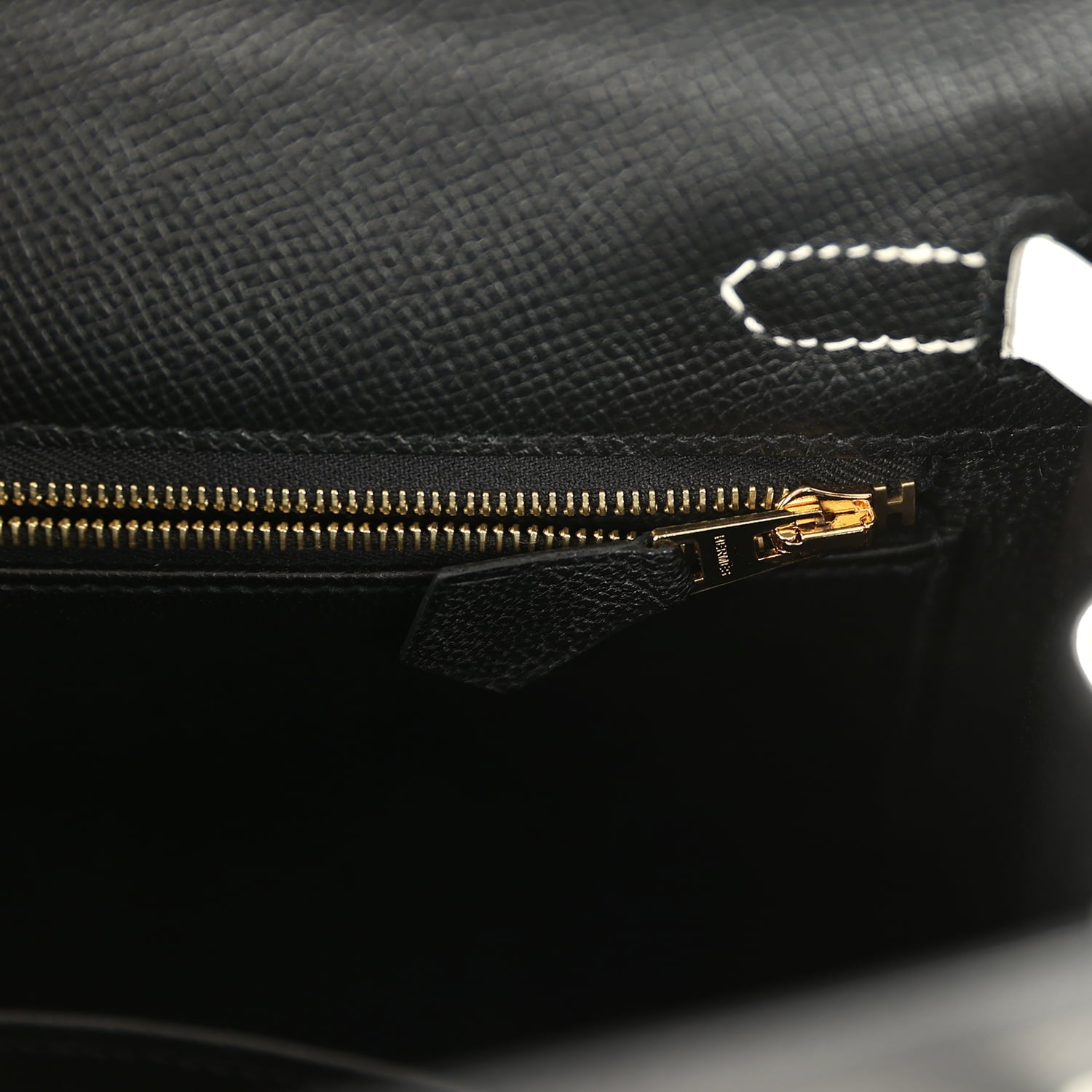 Hermes Special Order (HSS) Kelly Sellier 25 Black and White Epsom Brushed Gold Hardware