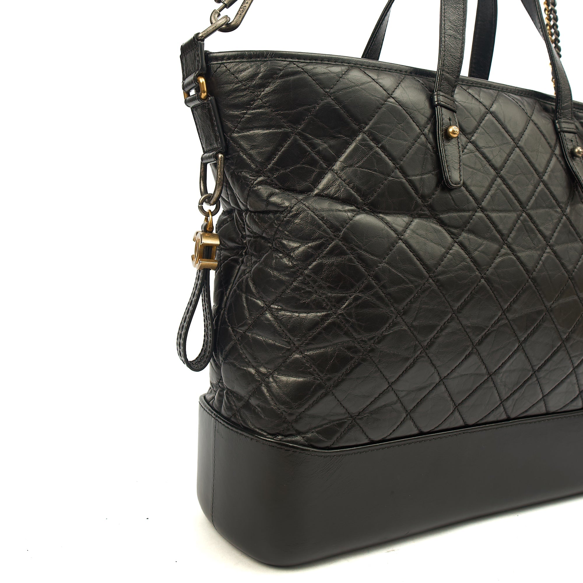 Chanel Shoulder Bag Gabrielle Hobo - Large in Black, Leather