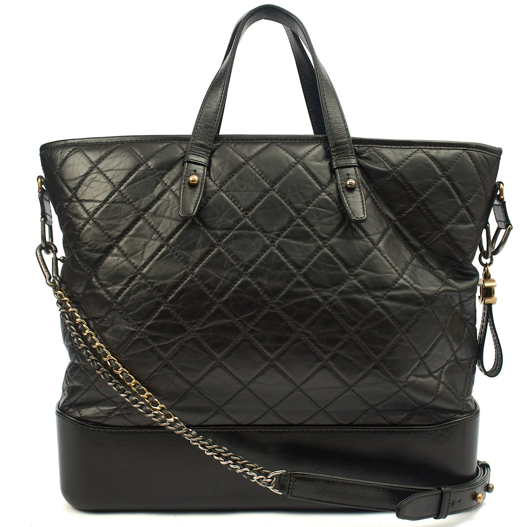 Chanel Shoulder Bag Gabrielle Hobo - Large in Black, Leather