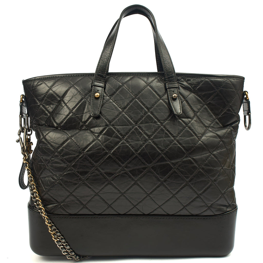 Chanel Shoulder Bag Gabrielle Hobo - Large in Black, Leather
