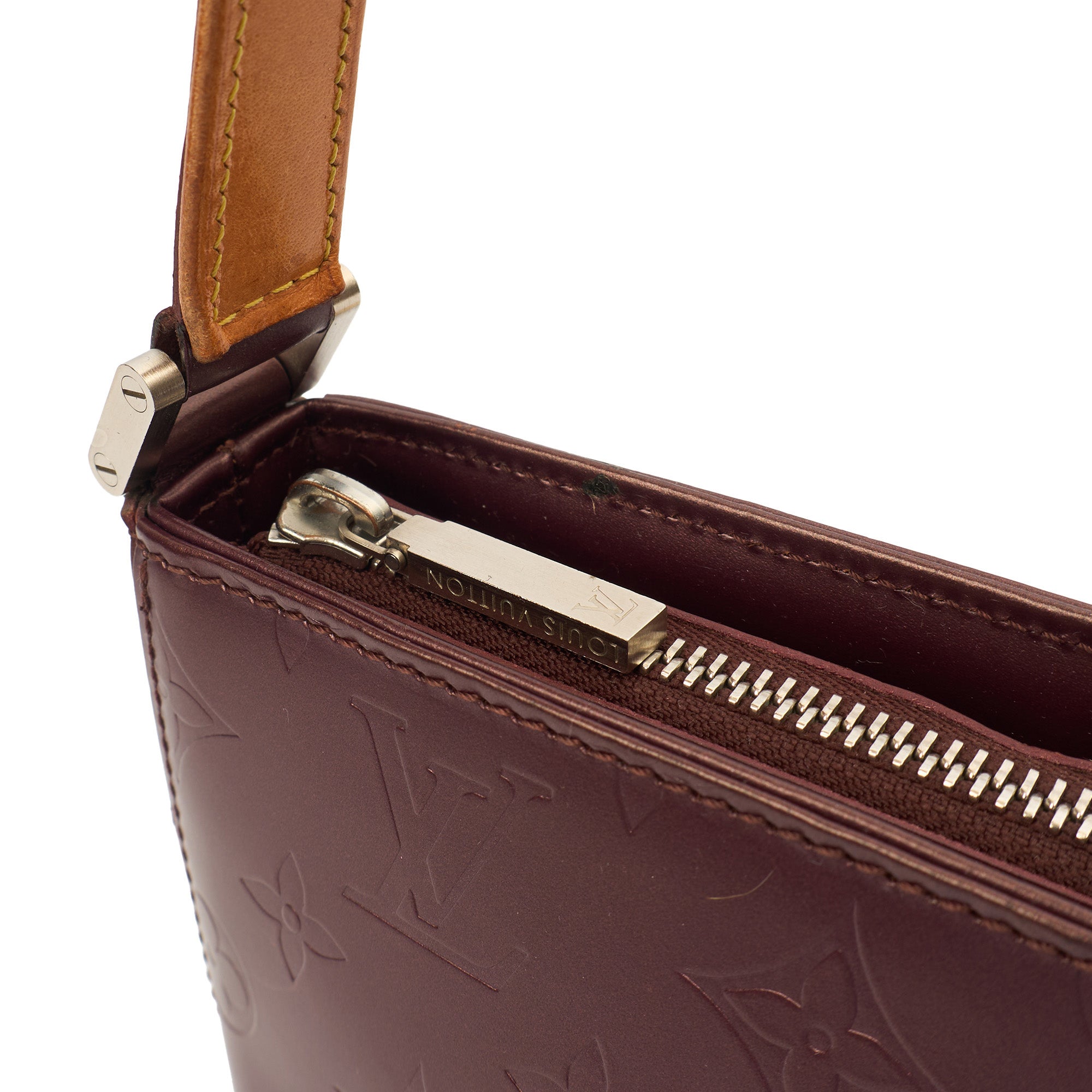 Louis Vuitton Shoulder Bag Fowler in Purple, Miroir Vernis