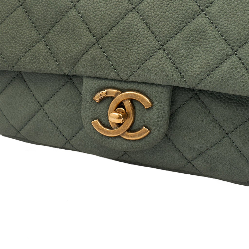 Chanel Cross Body Flap Bag in Green, Nubuck
