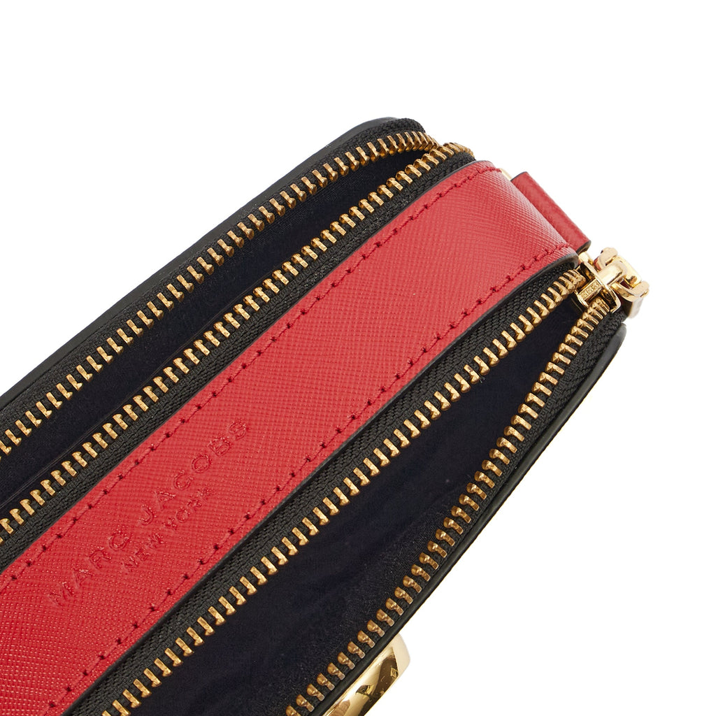 Marc Jacobs Cross Body Snapshot in White, Leather
