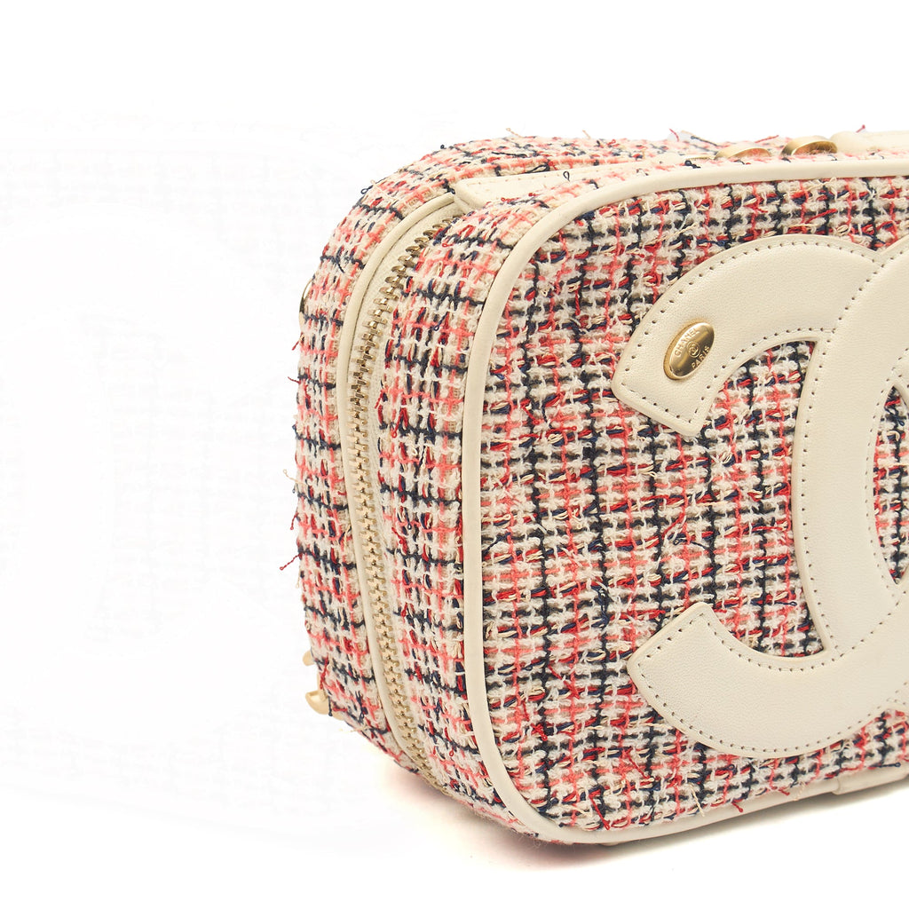 Chanel Cross Body Camera Bag in White, Fabric