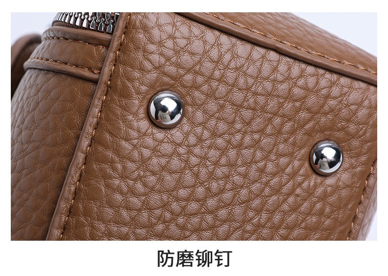 Fashionable Leather Handbag with Modern Design – Elevate Your Look 8219-2830