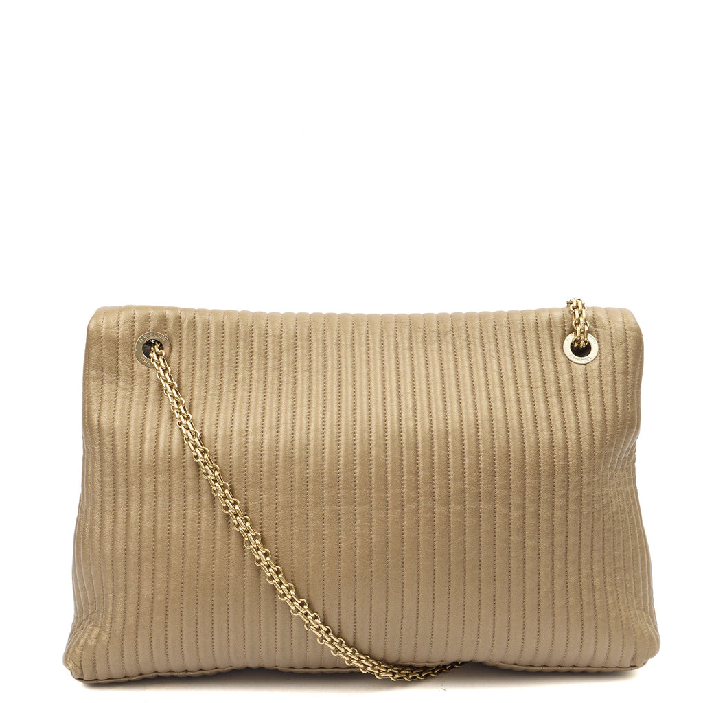 Chanel Shoulder Bag Shoulder Bag in Metallic, Calfskin Leather