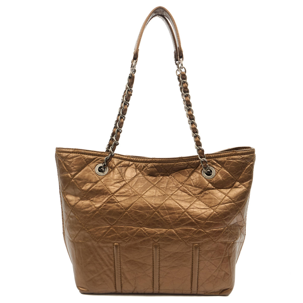 Chanel Tote in Metallic, Crinkled Calfskin Leather