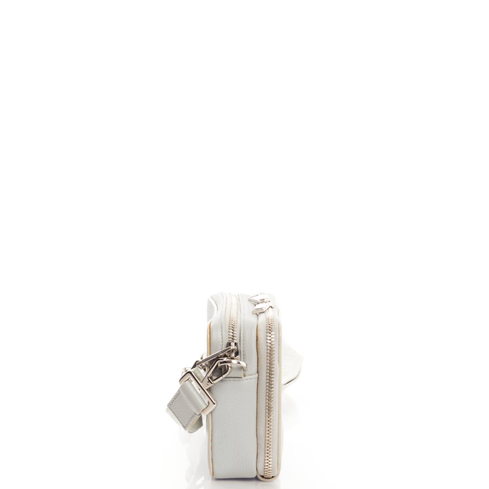 Christian Dior Cross Body Dior X Jordan Wings Messenger Bag in White, Calfskin