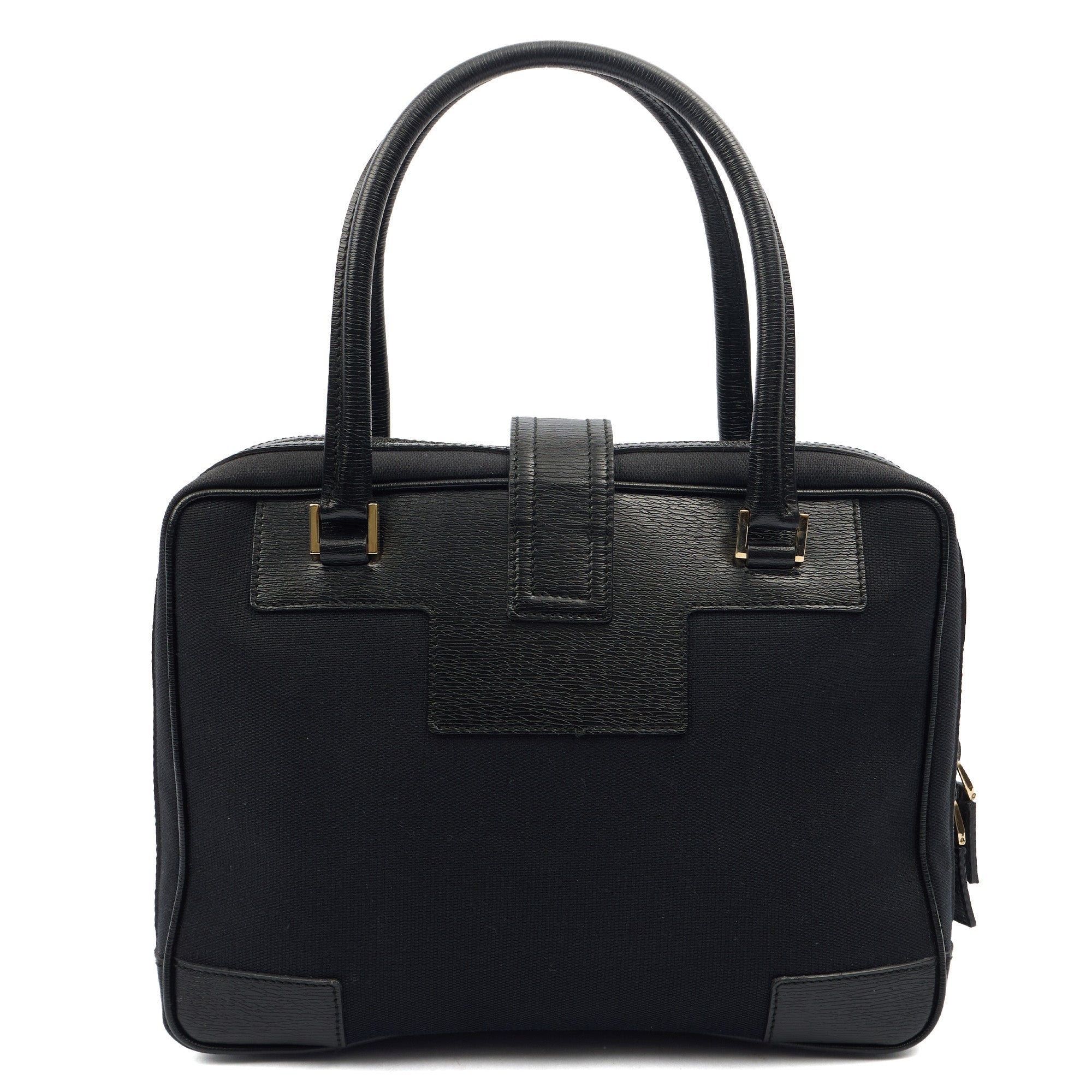 Gucci Shoulder Bag Shoulder Bag in Black, Fabric