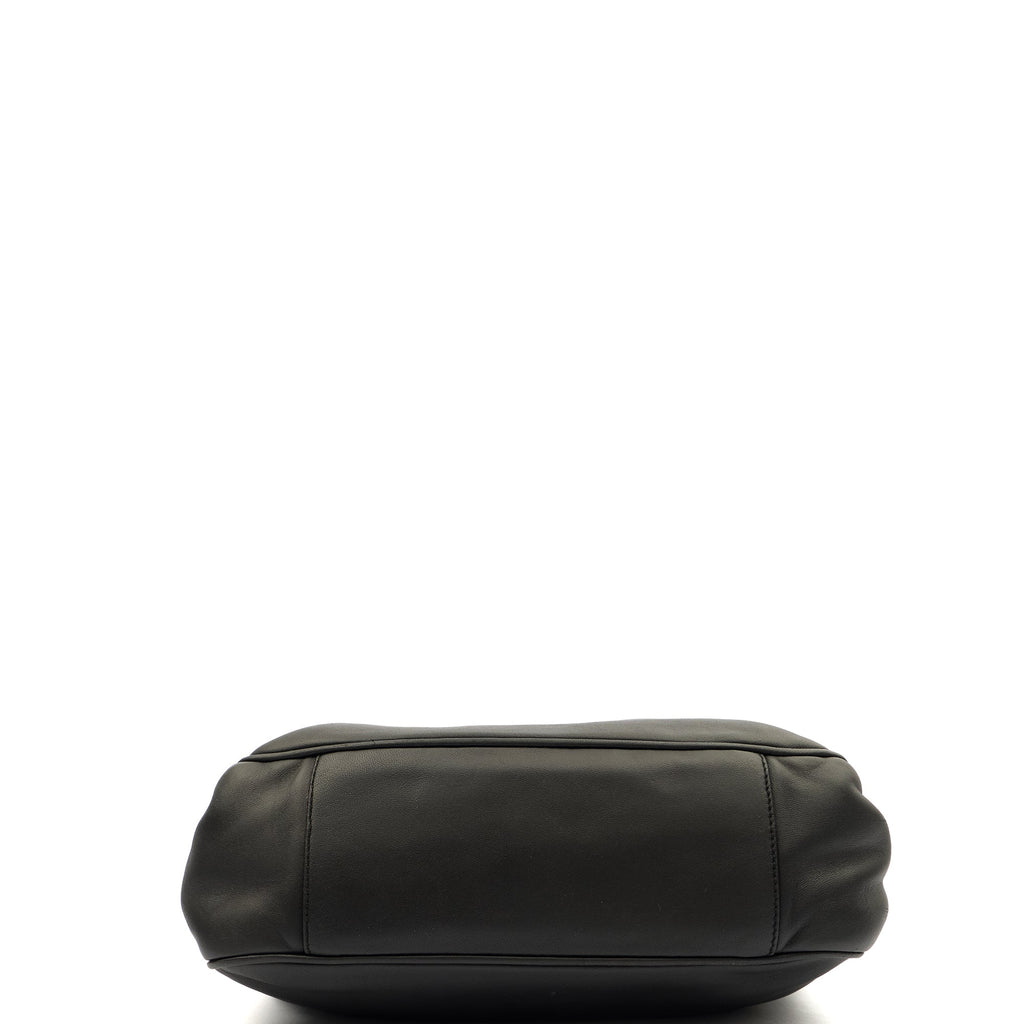 Prada Tote Tote in Black, Calfskin