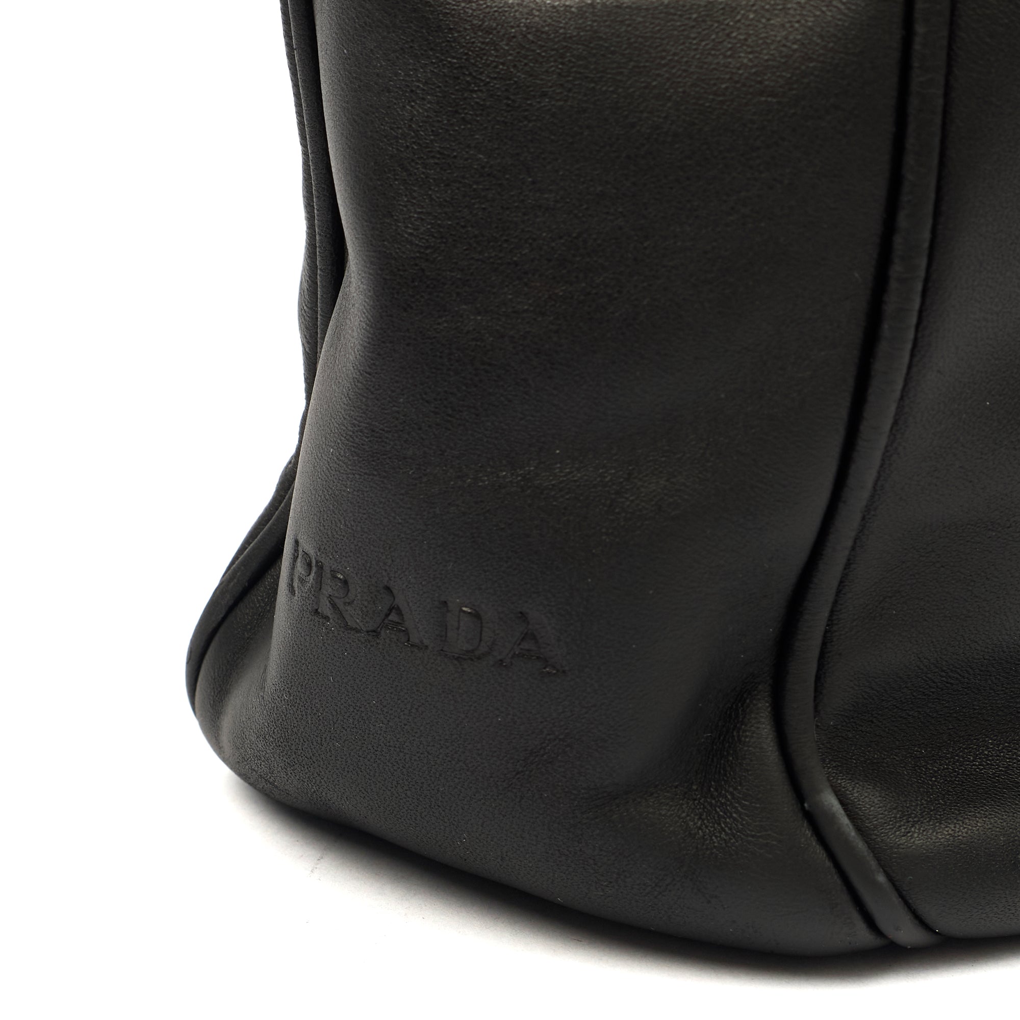 Prada Tote Tote in Black, Calfskin