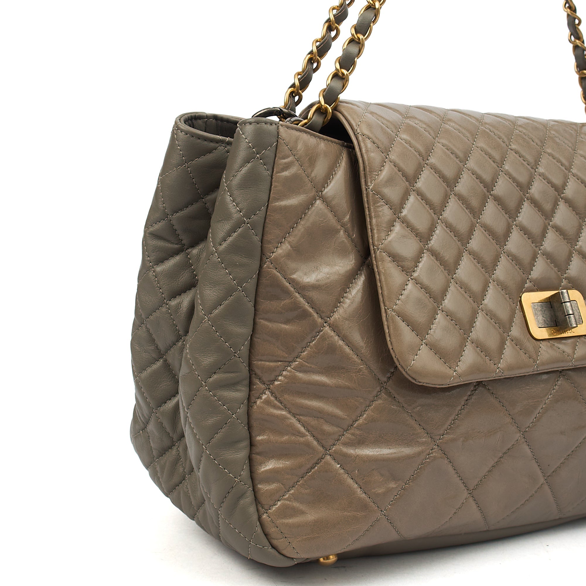 Chanel Tote Gabrielle Flap Bag in Grey, Glazed Calfskin