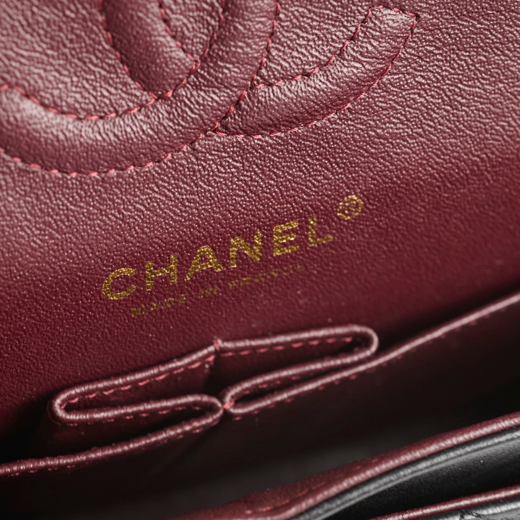 Chanel Classic Flap Lambskin Small/Medium S/M Black (22 Series)