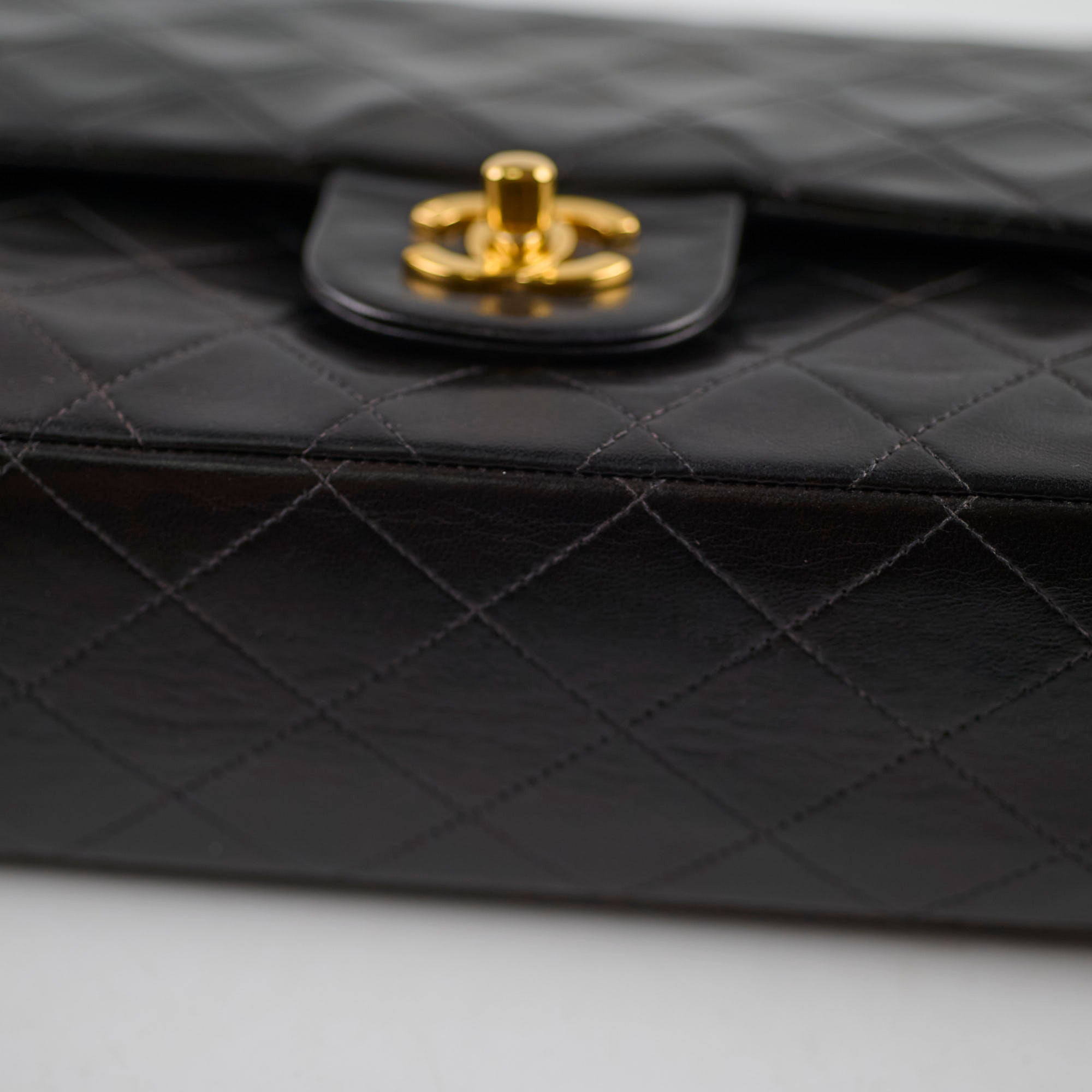 Chanel Vintage Classic Flap Medium/Large M/L Lambskin Black
