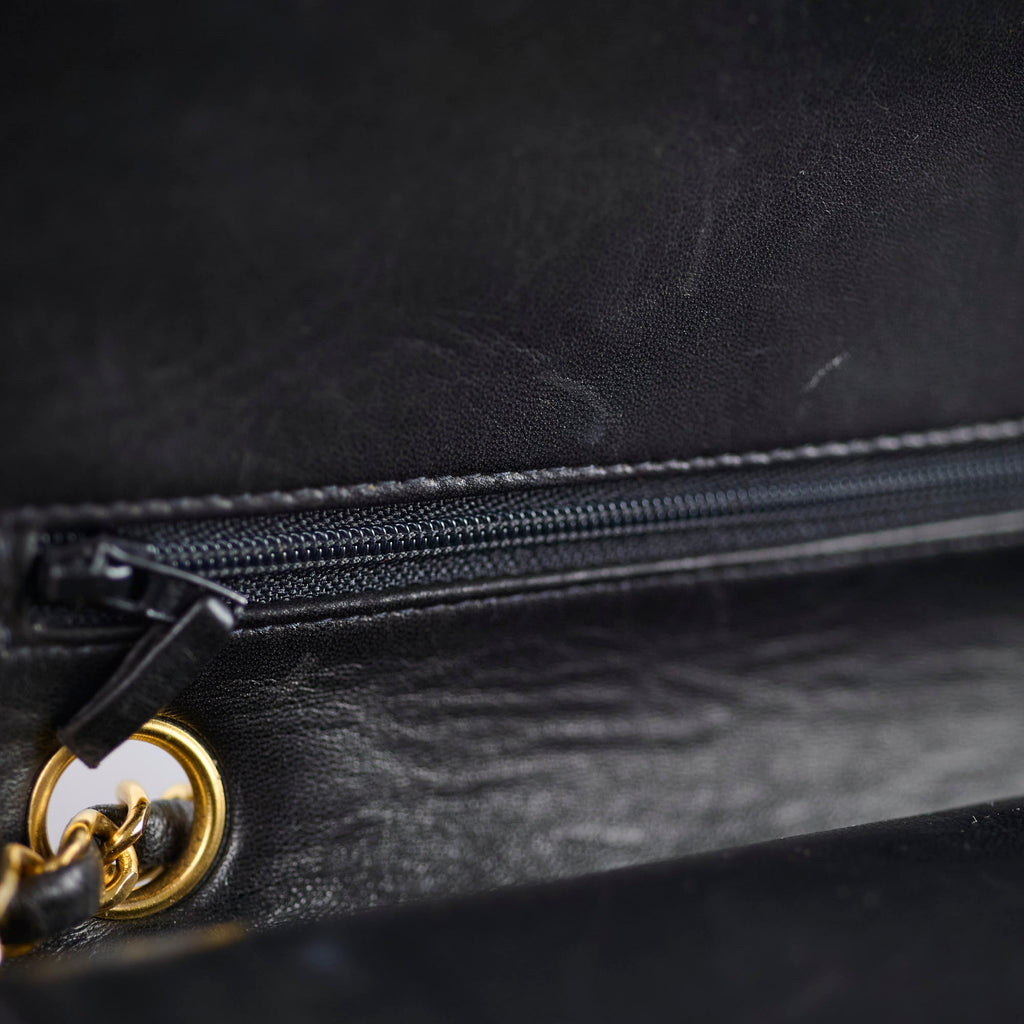 Chanel Vintage Classic Flap Medium/Large M/L Lambskin Black