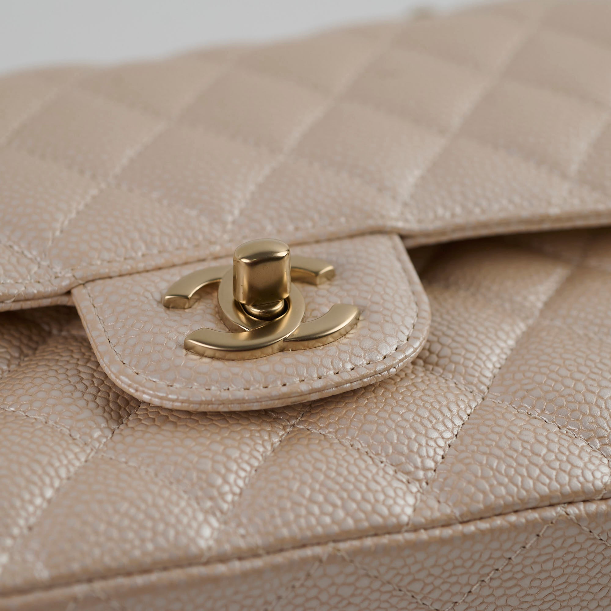 Chanel 12P Classic Flap Medium/Large M/L Pearly Beige C (16 Series)