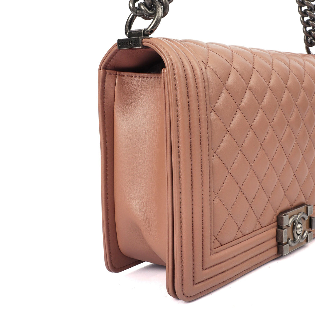 Chanel Shoulder Bag Boy - Medium in Pink, Calfskin Leather