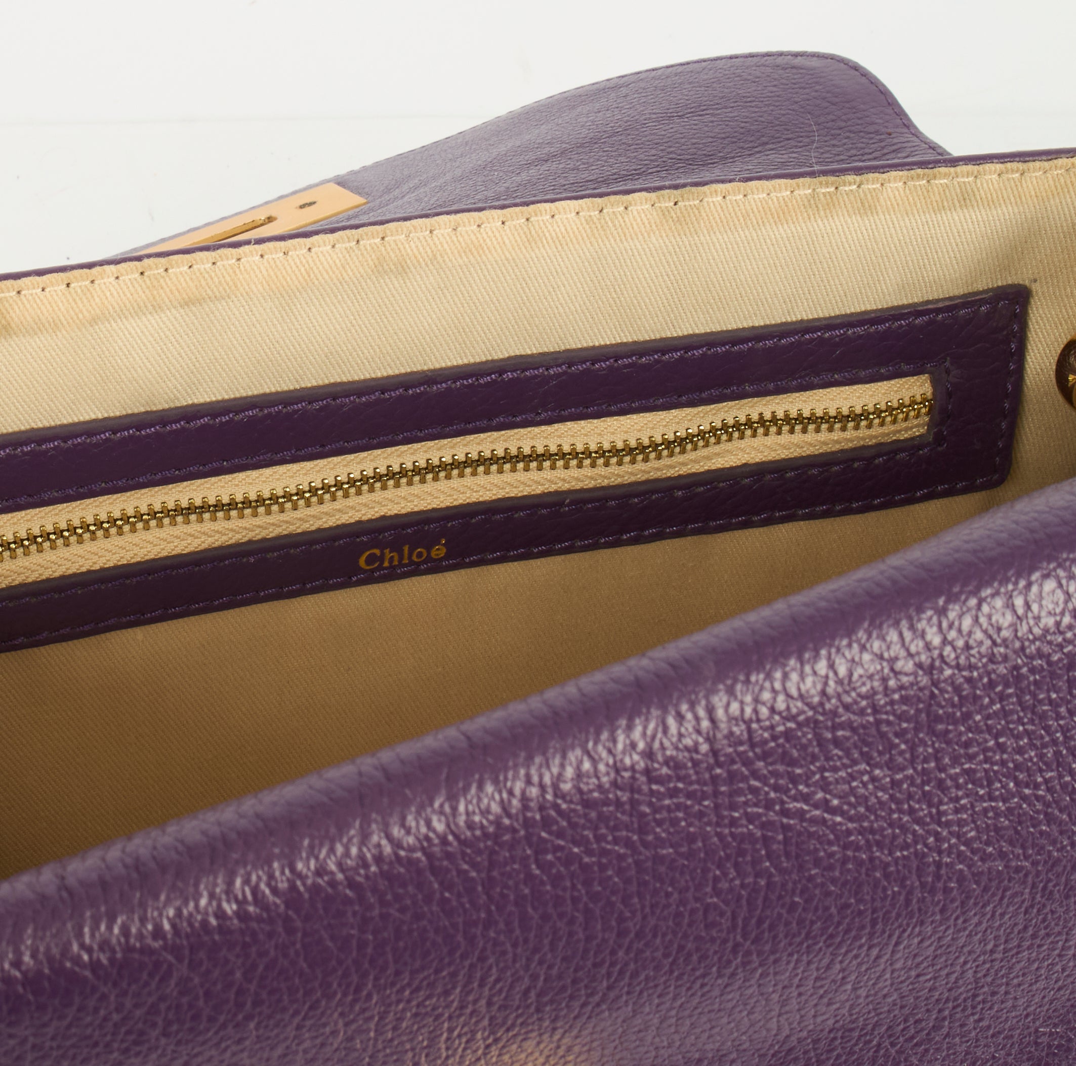 Chloe Shoulder Bag Sally - Medium in Purple, Calfskin Leather
