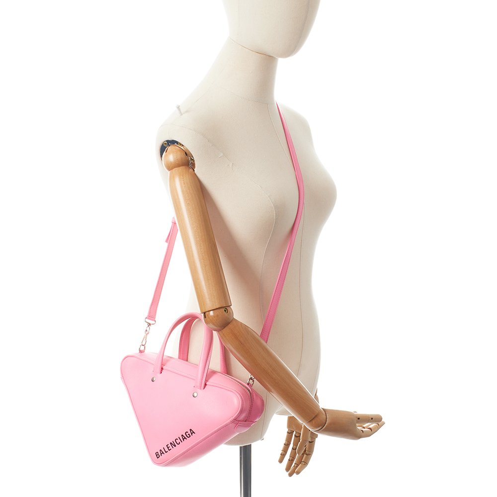Balenciaga Top Handle Triangle Duffle S  in Pink, Leather