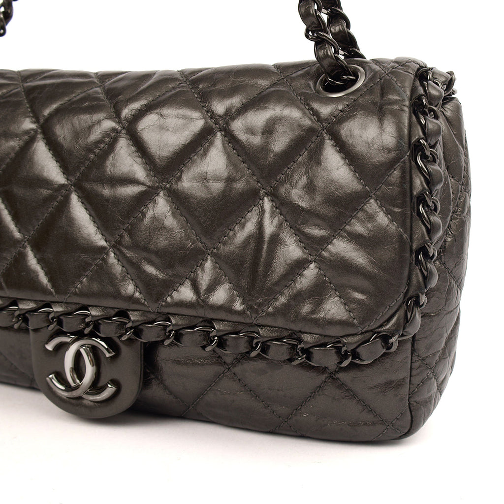 Chanel Shoulder Bag Flap Bag in Metallic, Calfskin Leather