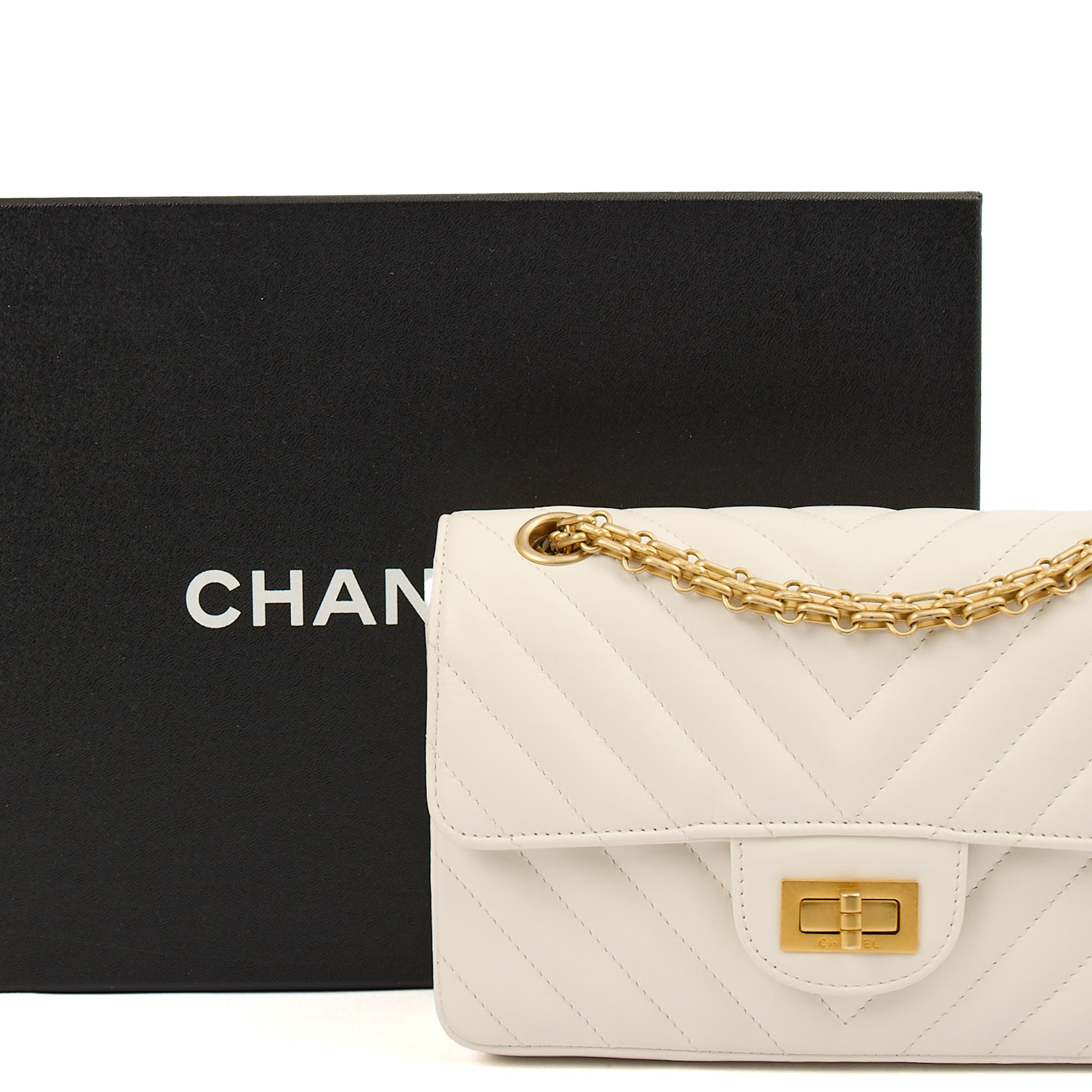 Chanel Cross Body Chevron Flap Bag  in White, Calfskin Leather
