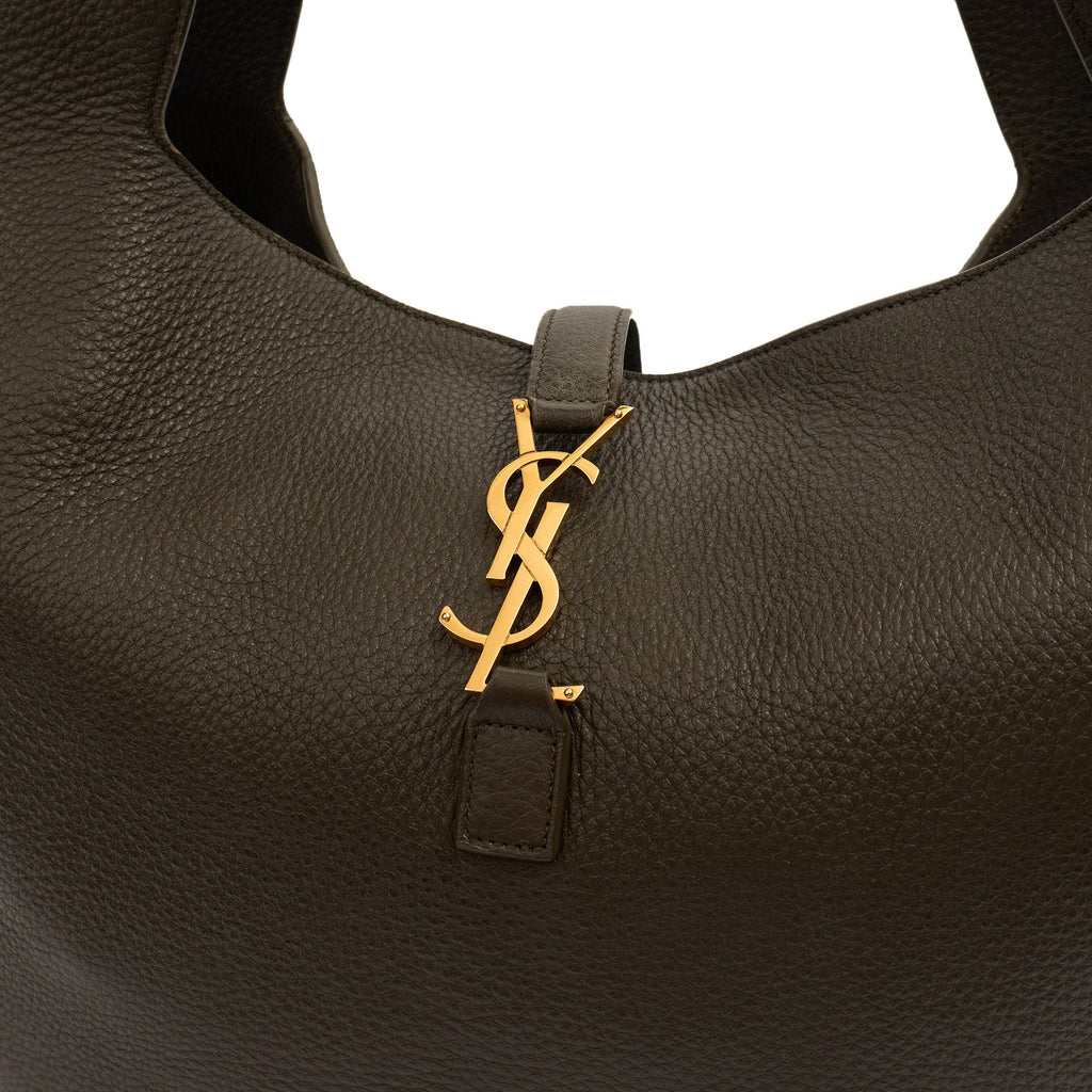 Saint Laurent Shoulder Bag Le 5 À 7 Hobo in Green, Leather