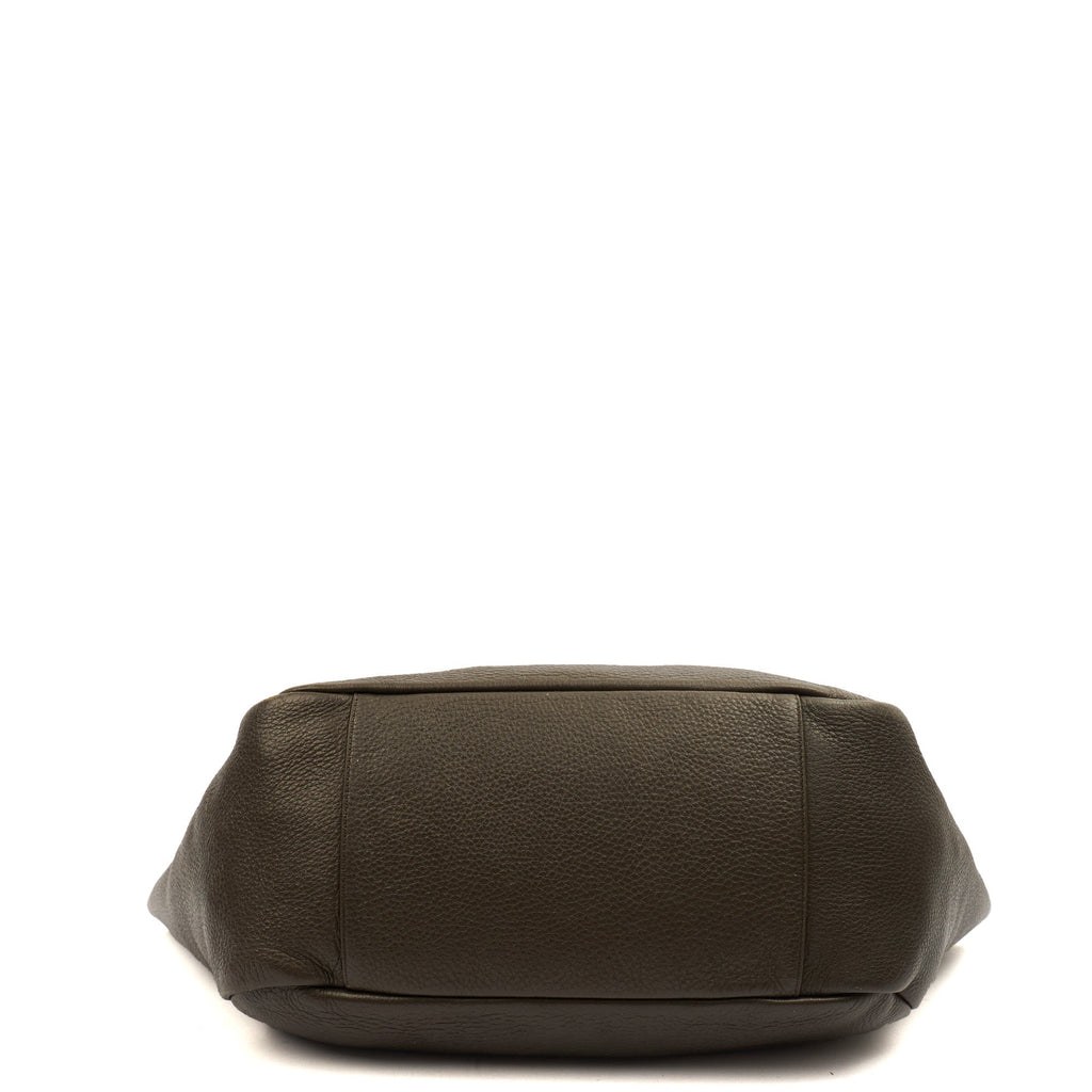 Saint Laurent Shoulder Bag Le 5 À 7 Hobo in Green, Leather