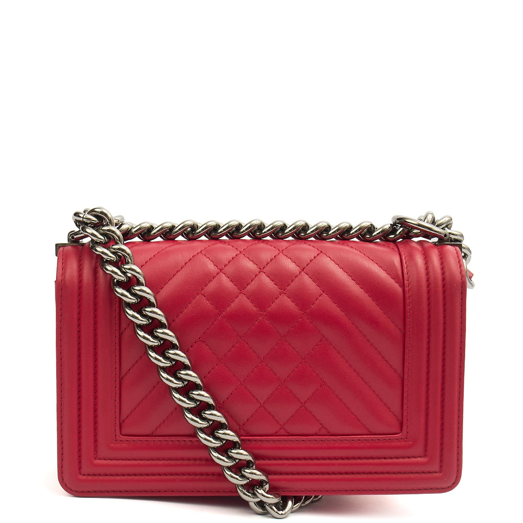 Chanel Shoulder Bag Boy - Small in Pink, Calfskin Leather