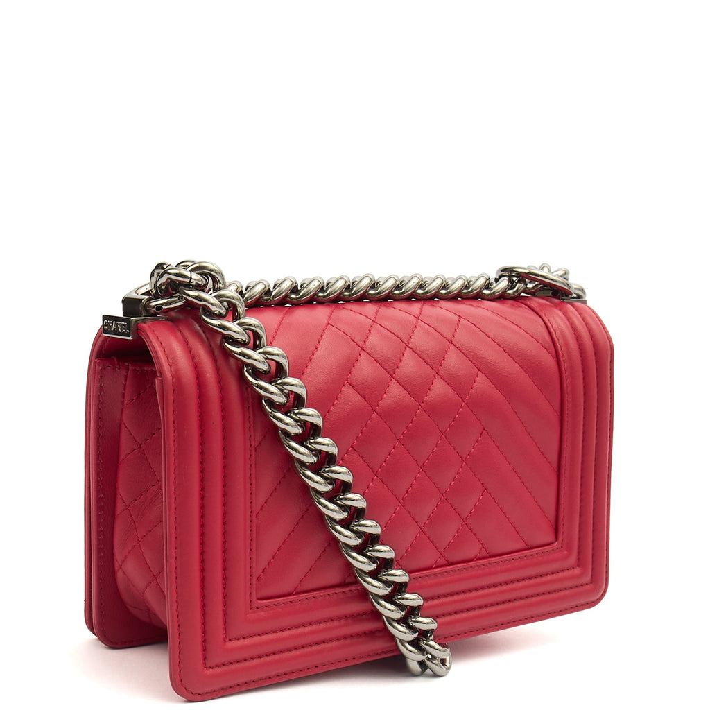 Chanel Shoulder Bag Boy - Small in Pink, Calfskin Leather