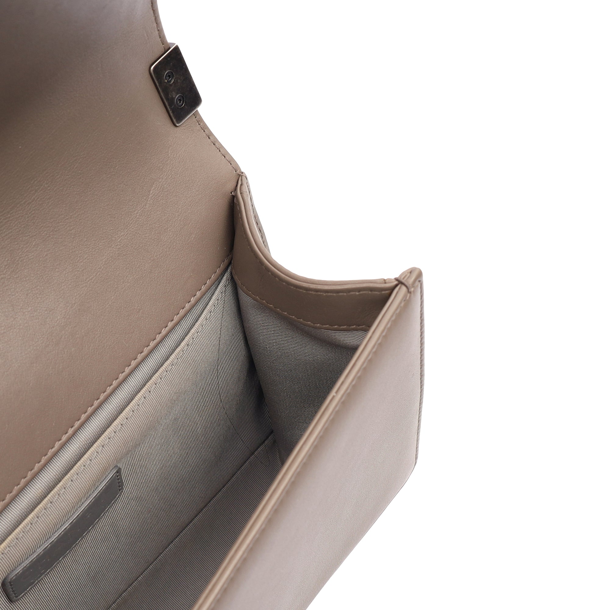 Chanel Shoulder Bag Boy - Medium in Grey, Calfskin Leather